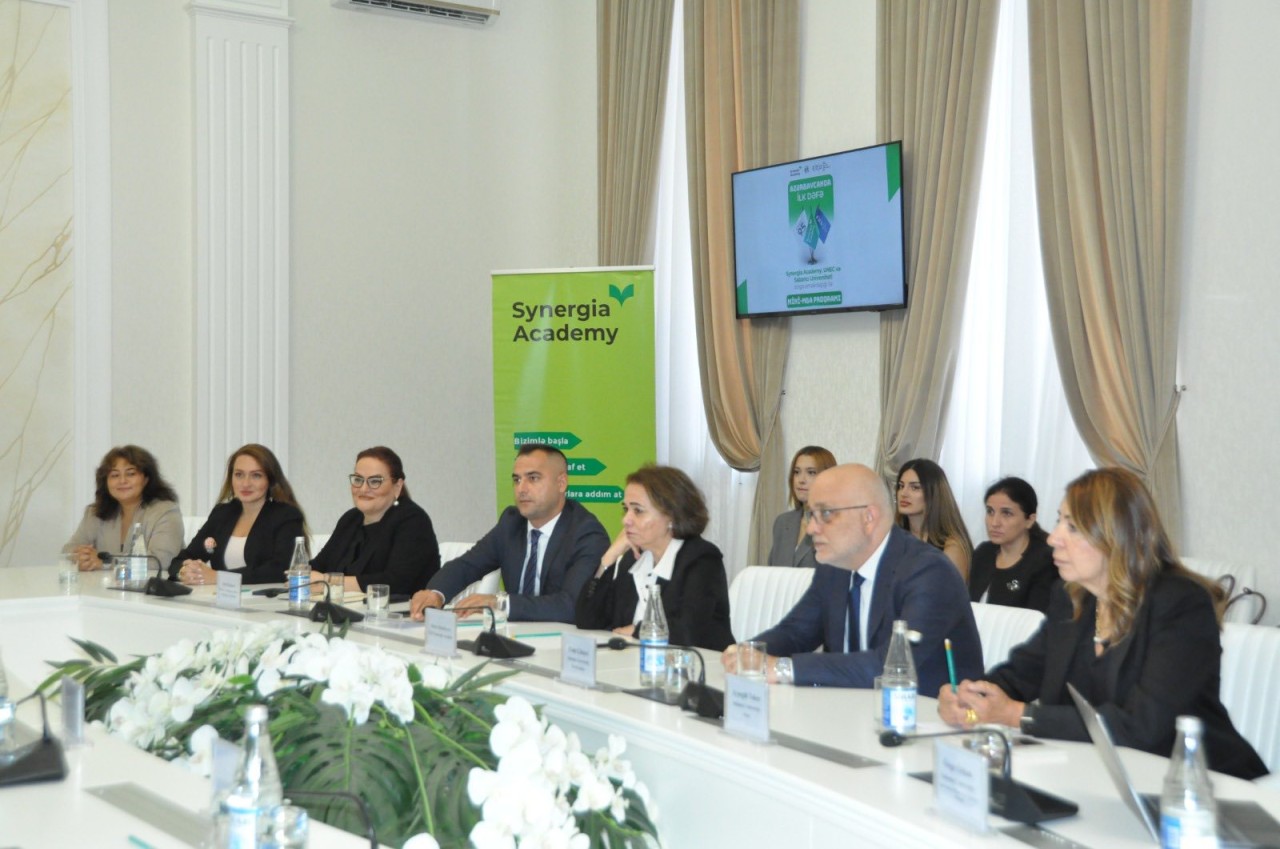 Biznes təhsilinin yeni modeli UNEC-də - Ölkədə ilk (FOTOLAR)